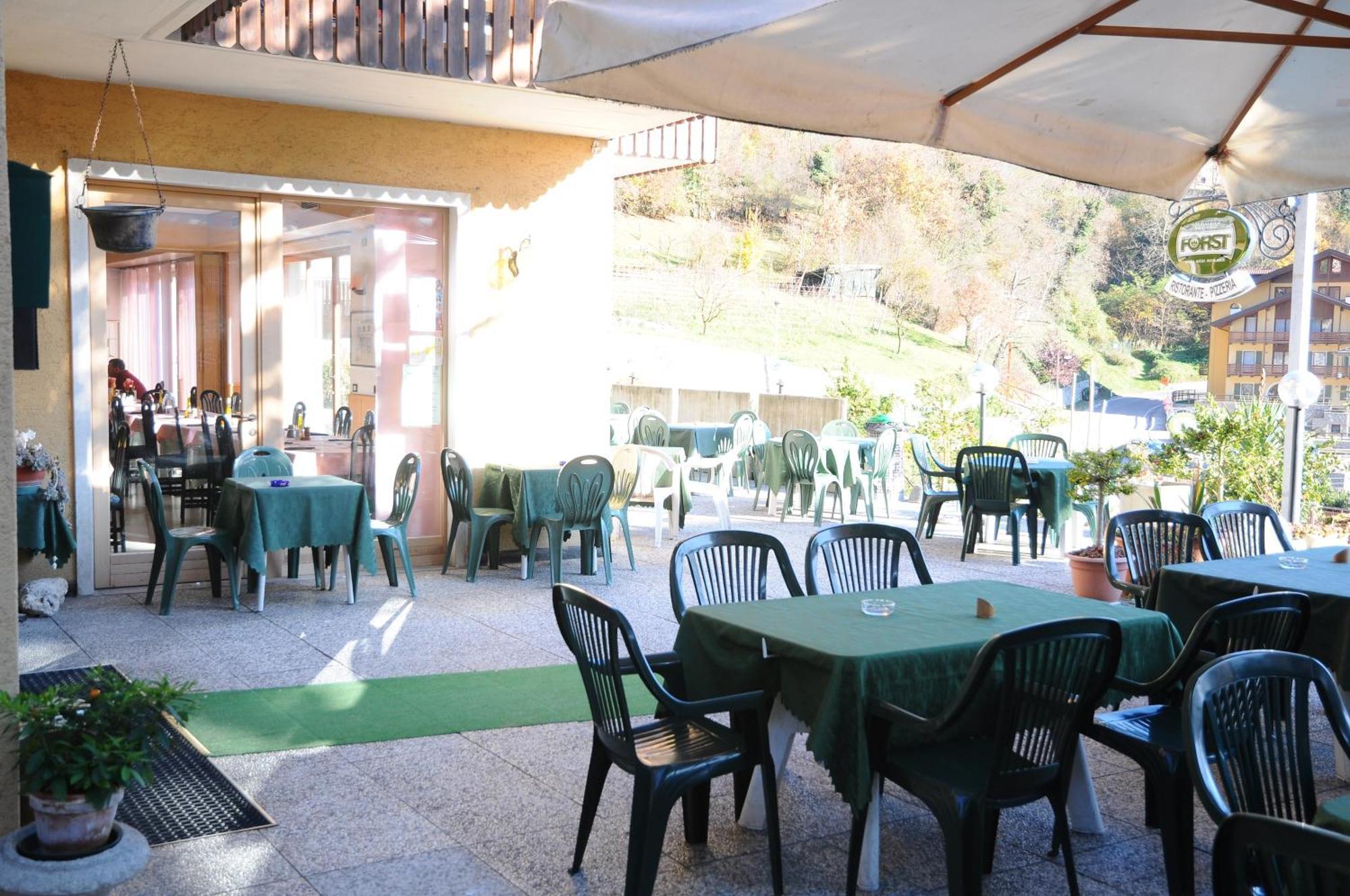 Hotel Cristina تينو المظهر الخارجي الصورة